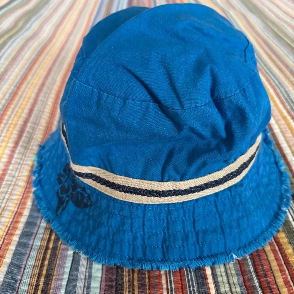 Old Navy Kids Bucket Hat Reversible Blue & Blue Plaid Large